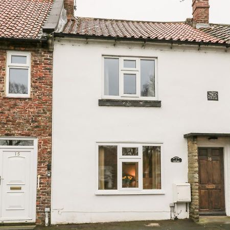 Barnaby Cottage Ярм Экстерьер фото